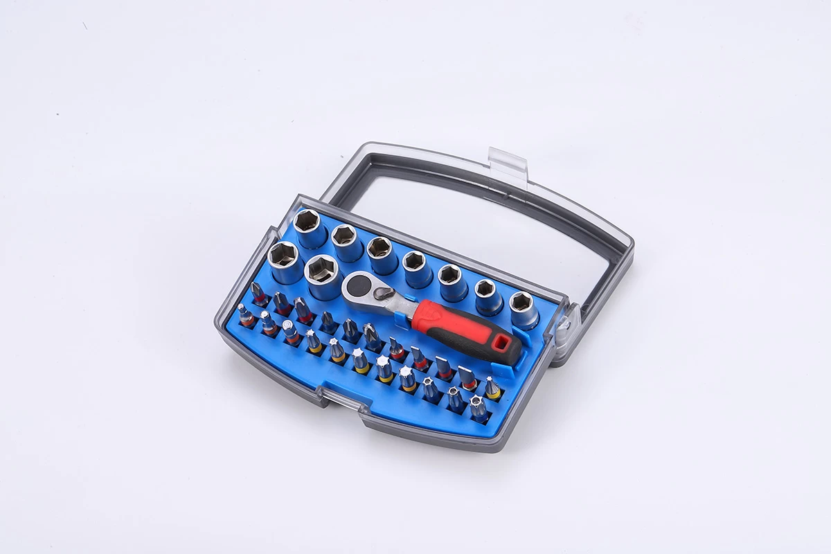 32개 소켓 &amp; 래칫 비트 세트